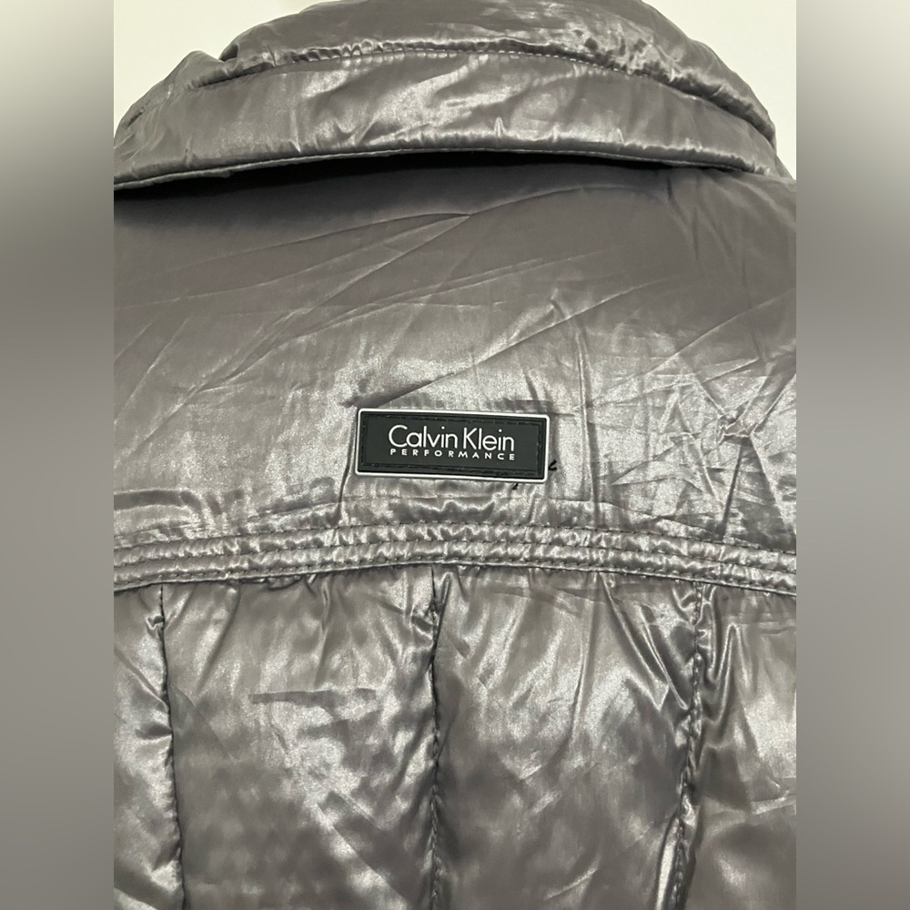 Calvin Klein 2X Silver Premium Down Full Zip Puffer Vest Lightweight Packable - Picture 9 of 9